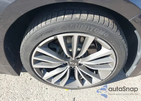 2019 Kia Stinger from USA, damaged, VIN KNAE15LA4K6041877